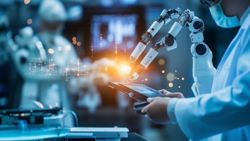 Dr. Jayadatt Pawar explaining Common Myths About Robotic Surgery with accurate facts and patient-friendly insights